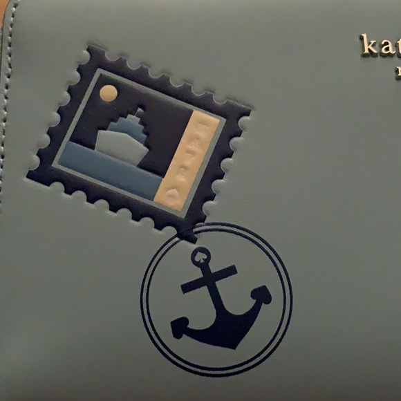 Kate Spade Graphic Off The Grid Large Continental Wallet. - Picture 5 of 11
